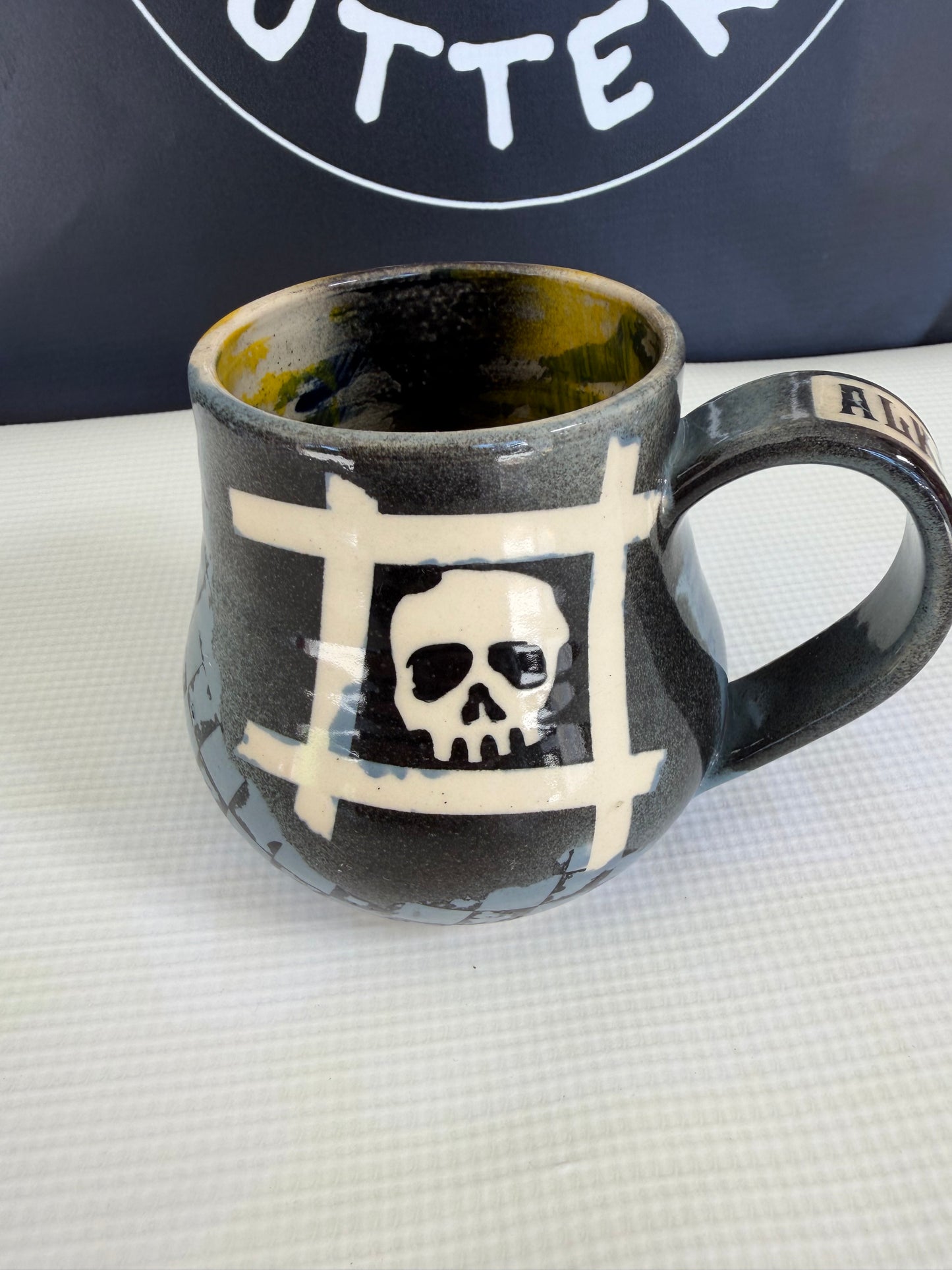 Alkaline Trio 27
