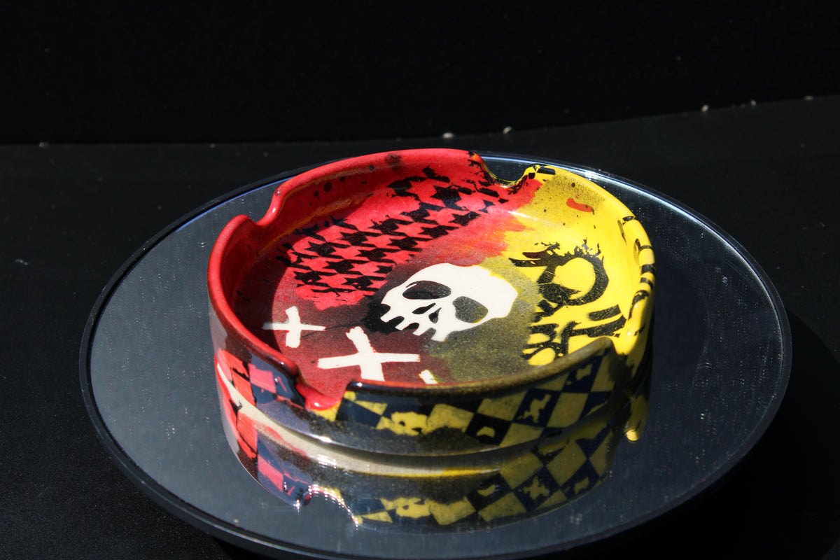 Red N Yell Ash Tray