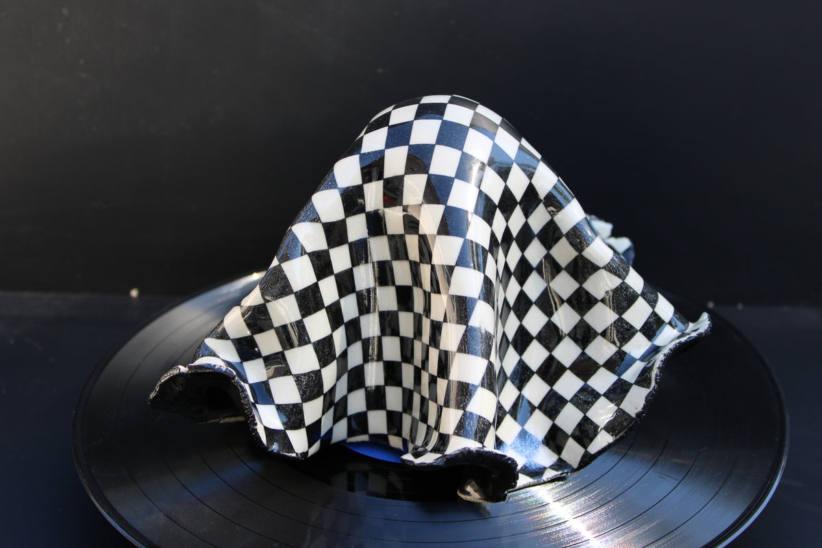 Checker Ghost 6"