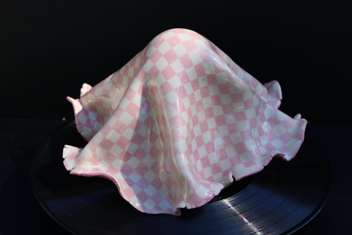 Pretty in Pink 6" Ghost